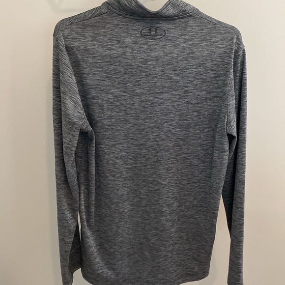 Men’s under armor heat gear - Picture 3 of 3